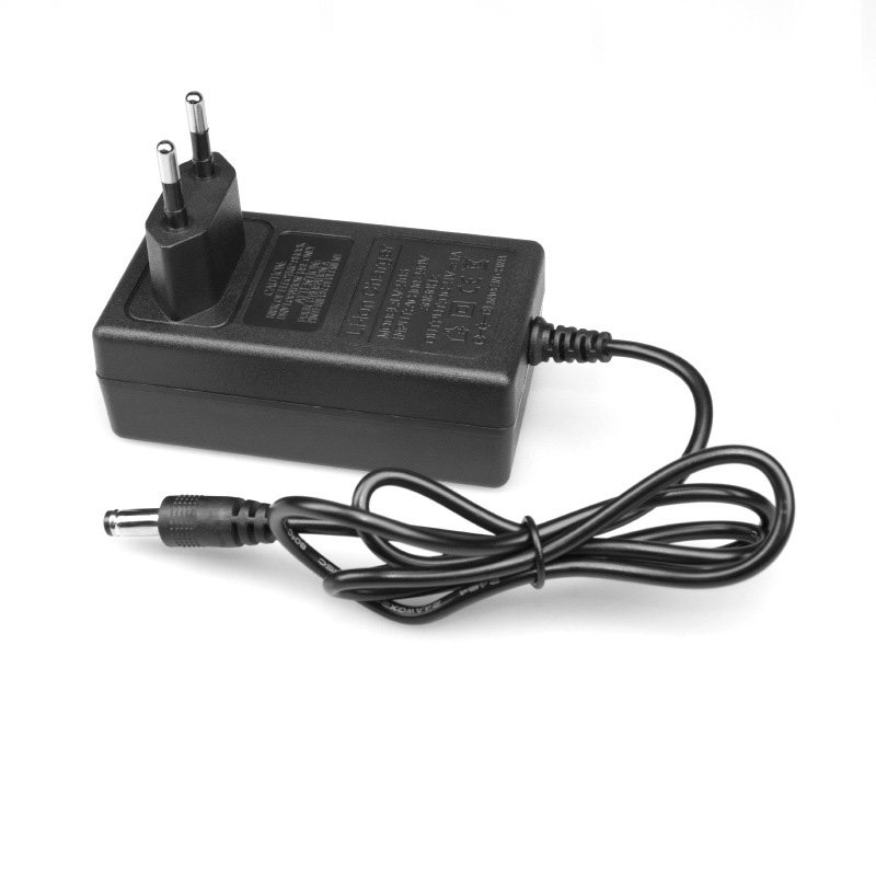 12.6V 21V Lithium Battery Char - огляд і ціна Brushless Cordless Electric Drill 18V